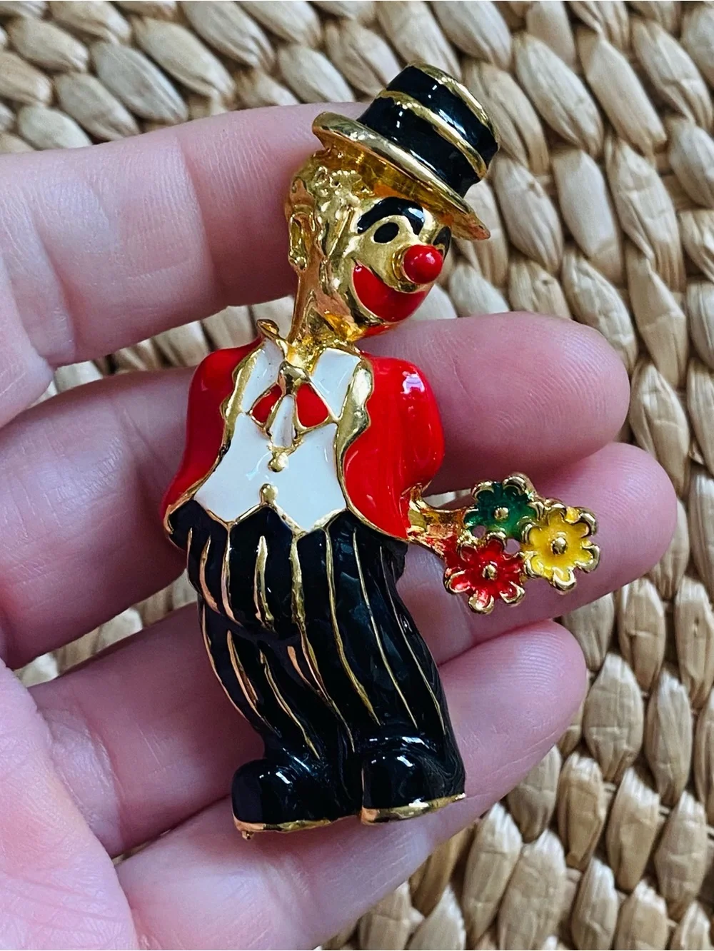 Vtg Circus Lot Set 2 Enamel Clowns Brooch Pin Gold Tone Flower Bouquet Top Hat